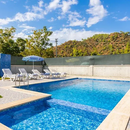 Sasha 2 Villa